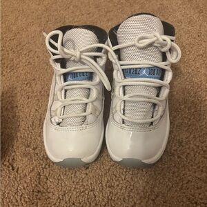 Air Jordan 11 Legend Blue 2024